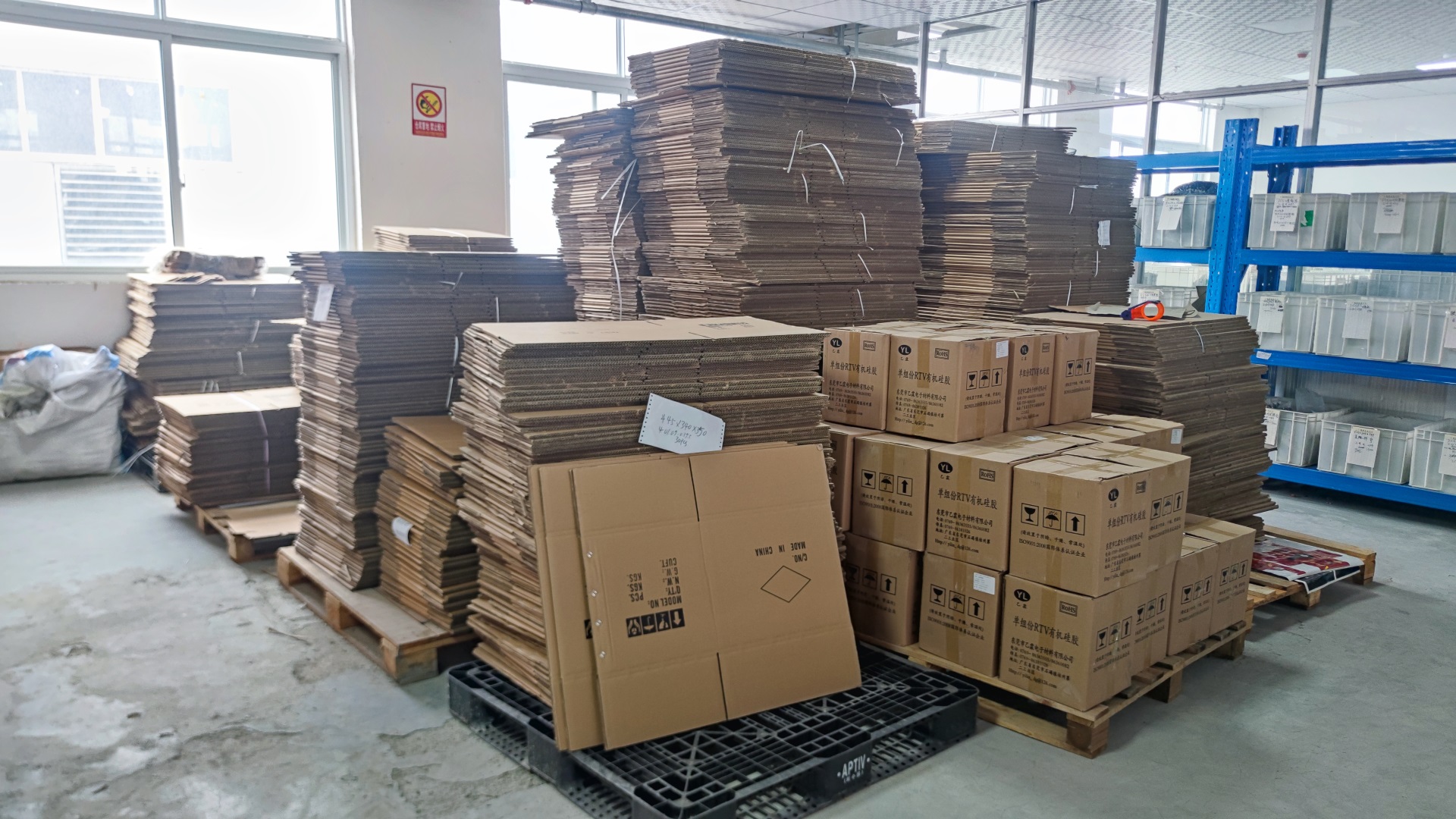 1686729077183551.jpg photobank (1).jpg